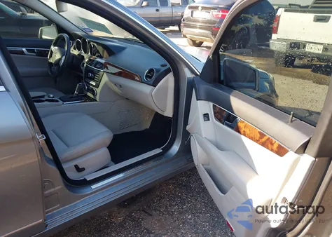 2014 Mercedes-Benz C 250 Luxury/Sport from USA, damaged, VIN WDDGF4HB1ER307471